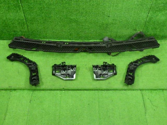 【中古】中古部品 VW ティグアン 5NDFGF ﾘｱﾊﾞﾝﾊﾟｰﾎｰｽﾒﾝﾄ 【3330250100-000000917215121】
