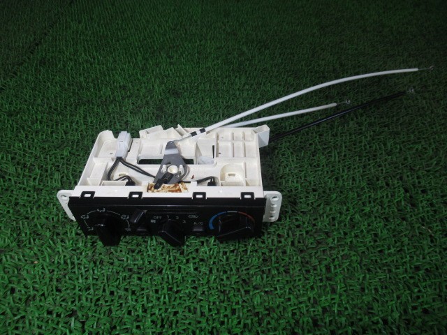 【中古】中古部品 ミニキャブ U62V A/Cｽｲｯﾁﾊﾟﾈﾙ 【3330540100-250924000260900】