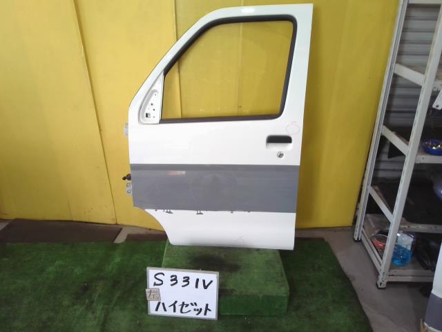 【中古】中古部品 ハイゼット S331V 左ﾌﾛﾝﾄﾄﾞｱ 【3331010600-251027000113200】 11,963円
