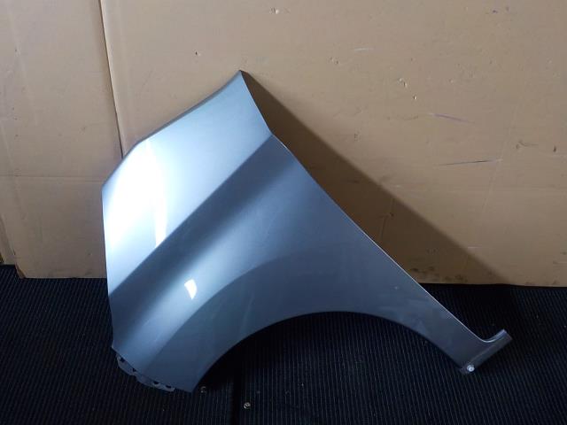 【中古】中古部品 デイズルークス B21A 左ﾌﾛﾝﾄﾌｪﾝﾀﾞｰ 【3260200000-251117000610700】