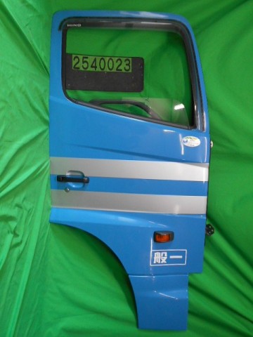 【中古】中古部品 日野大型車 FR1EXYJ 右ﾌﾛﾝﾄﾄﾞｱ 【3310040100-000254002313100】