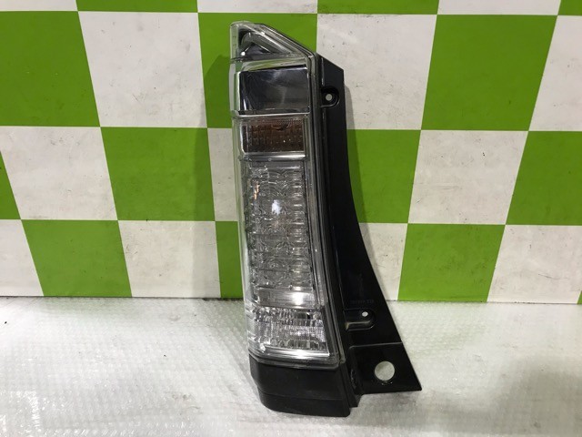 【中古】中古部品 Ｎ－ＢＯＸ JF1 左ﾃｰﾙﾗﾝﾌﾟ 【3330530100-000005457115600】