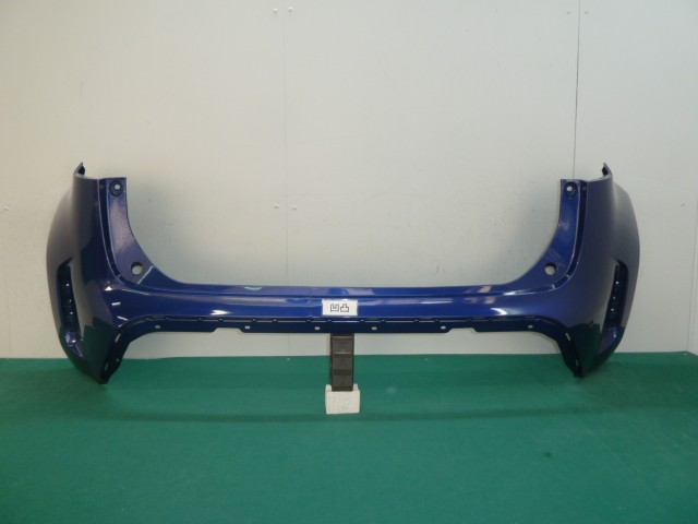 【中古】中古部品 ヤリスクロス MXPB10 ﾘｱﾊﾞﾝﾊﾟｰ 【3380050000-000037721115100】