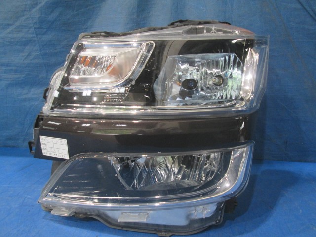 【中古】中古部品 ワゴンＲ MH55S 左ﾍｯﾄﾞﾗﾝﾌﾟ 【3310160100-000004485210900】