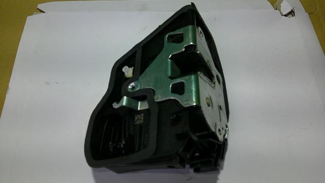 【中古】中古部品 BMW ミニ XD20F 右ﾘｱﾄﾞｱﾛｯｸｿﾚﾉｲﾄﾞ 【3500080000-250802000164570】