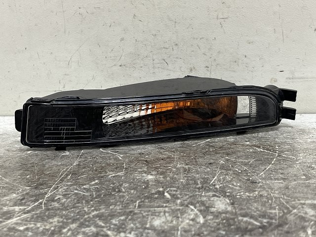【中古】中古部品 VW ザ・ビートル 16CBZ 左ﾀｰﾝｼｸﾞﾅﾙﾗﾝﾌﾟ 【3310070100-0000Y0773110150】