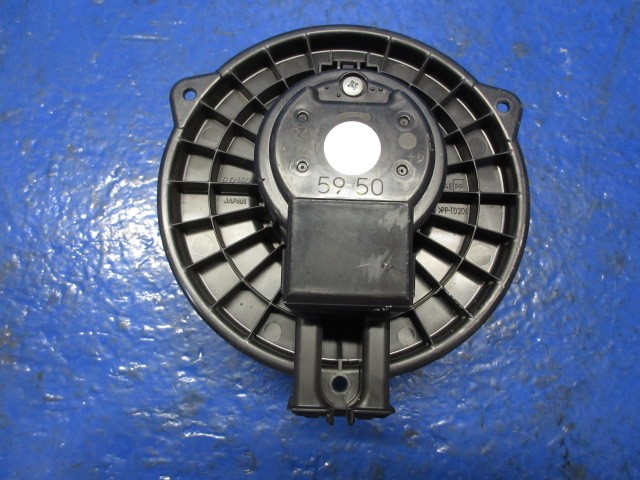 【中古】中古部品 エルフ NMR85N ﾋｰﾀｰﾌﾞﾛｱﾓｰﾀｰ 【3310270100-000015088167900】
