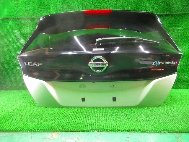【中古】中古部品 リーフ ZE1 ﾊﾞｯｸﾄﾞｱ 【3330210100-000037203715800】