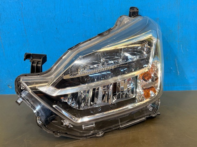 【中古】中古部品 ミライース LA350S 左ﾍｯﾄﾞﾗﾝﾌﾟ 【3330530100-000005458010900】