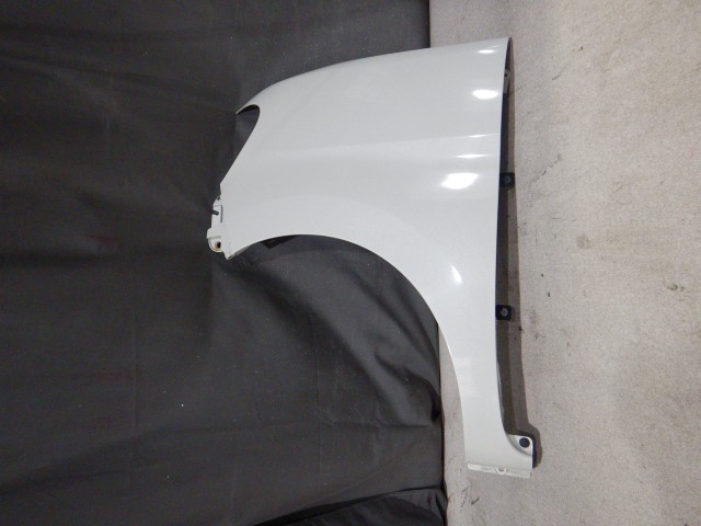 【中古】中古部品 タント LA610S 左ﾌﾛﾝﾄﾌｪﾝﾀﾞｰ 【3330810100-251120000610700】