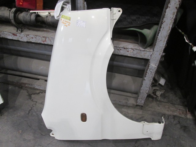 【中古】中古部品 ムーヴ L900S 右ﾌﾛﾝﾄﾌｪﾝﾀﾞｰ 【3310160100-000004447410600】