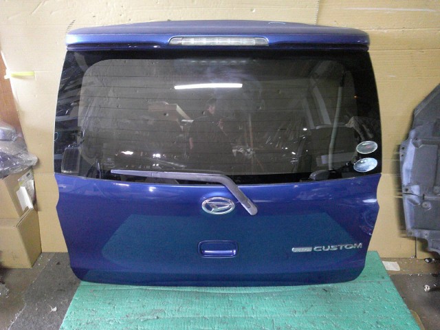 【中古】中古部品 ミラ L275S ﾊﾞｯｸﾄﾞｱ 【3310410000-000223108315800】