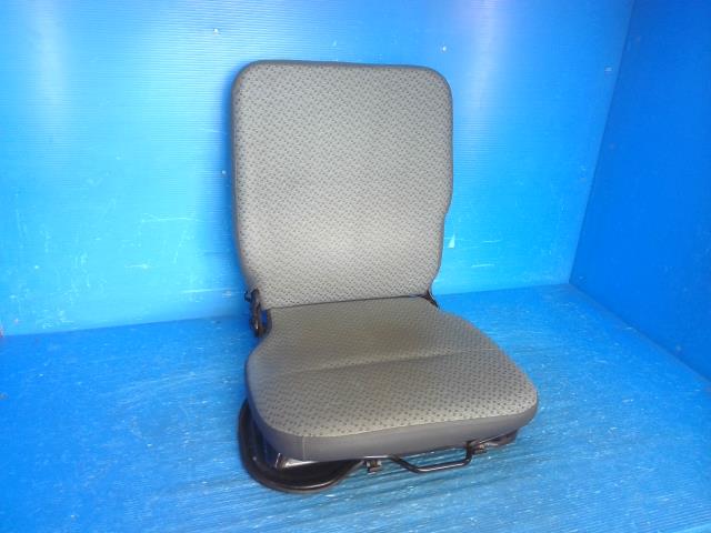 【中古】中古部品 ミニキャブ DS16T ﾄﾞﾗｲﾊﾞｰｼｰﾄ 【3310550000-251110000870500】