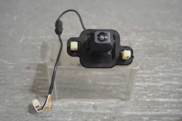 【中古】中古部品 ヴェルファイア GGH20 ｶﾒﾗ 【3310580000-251122000415850】