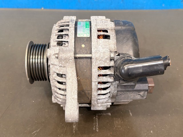 【中古】中古部品 アルト HA36S ｵﾙﾀﾈｰﾀｰ 【3330530100-000005460360200】