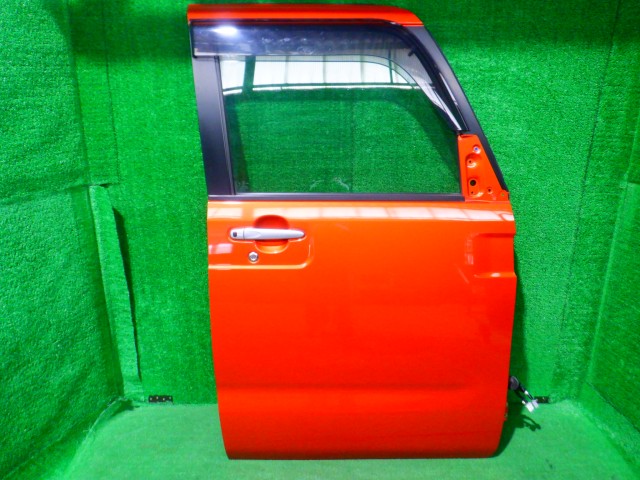 【中古】中古部品 ウェイク LA700S 右ﾌﾛﾝﾄﾄﾞｱ 【3340140100-000025288113100】 17,738円
