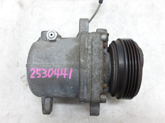 【中古】中古部品 ＭＲワゴン MF22S A/Cｺﾝﾌﾟﾚｯｻｰ 【3310250100-000253044160700】