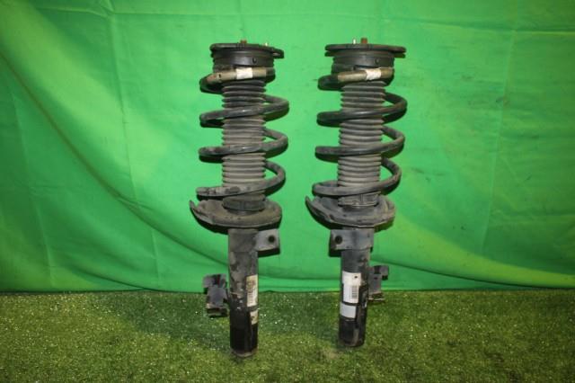 【中古】中古部品 プレマシー CREW 左ﾌﾛﾝﾄｽﾄﾗｯﾄ 【3330950100-000054080150210】