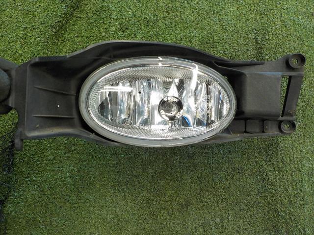 【中古】中古部品 フィットシャトル GP2 左ﾌｫｸﾞﾗﾝﾌﾟ 【3260200000-251120000510950】