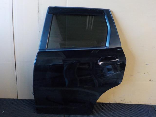 【中古】中古部品 フィットシャトル GP2 左ﾘｱﾄﾞｱ 【3260200000-251120000513400】 17,265円