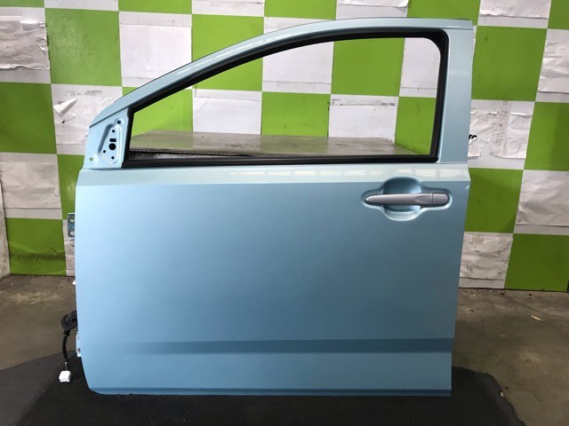 【中古】中古部品 プレオプラス LA350F 左ﾌﾛﾝﾄﾄﾞｱ 【3330530100-000005461713200】