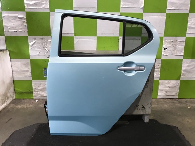【中古】中古部品 プレオプラス LA350F 左ﾘｱﾄﾞｱ 【3330530100-000005461713400】