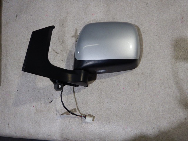 【中古】中古部品 ＡＺワゴン MJ22S 左ｻｲﾄﾞﾐﾗｰ 【3330810100-251127000313600】