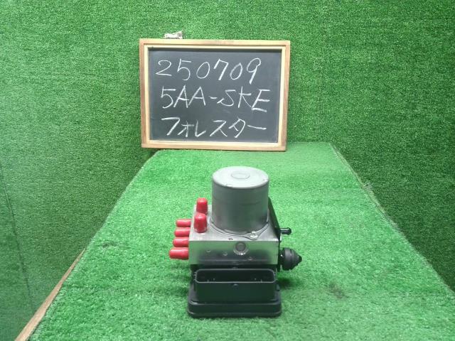 【中古】中古部品 フォレスター SKE ABSｱｸﾁｭｴｰﾀｰ 【3330990200-000025070942500】｜e-cleマート