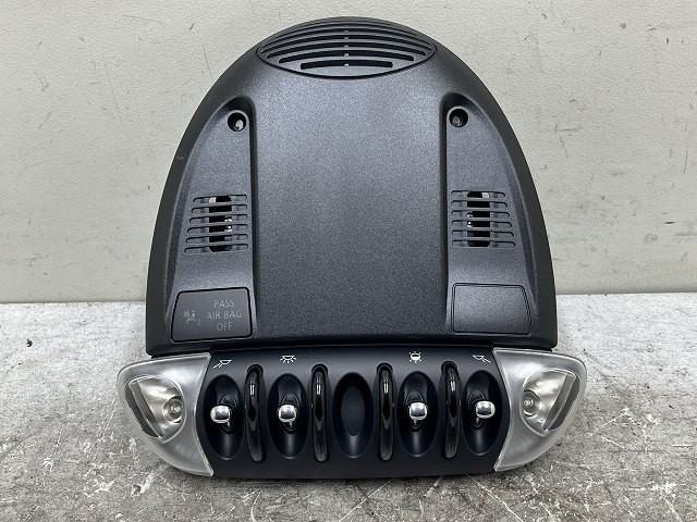 【中古】中古部品 BMW ミニ ZA16 ルームランプ 【3310070100-0000Y0772368200】