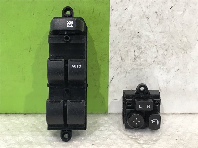 【中古】中古部品 アルト HA35S ﾊﾟﾜｰｳｲﾝﾄﾞｳｽｲｯﾁ 【3330530100-000005463961900】