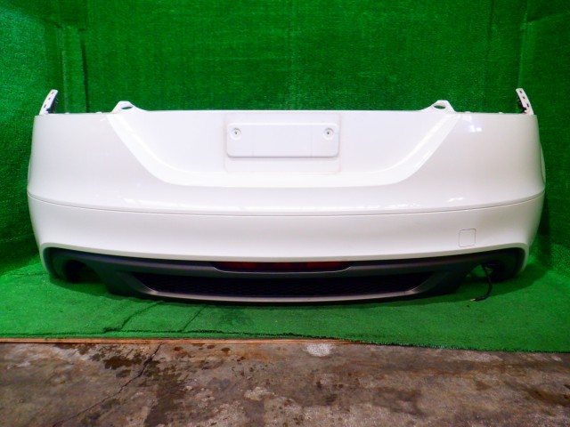 【中古】中古部品 アウディ TT 8JCESF ﾘｱﾊﾞﾝﾊﾟｰ 【3340140100-000025295215100】｜e-cleマート