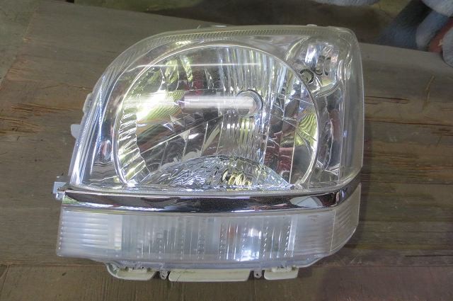 【中古】中古部品 ムーヴ L150S 左ﾍｯﾄﾞﾗﾝﾌﾟ 【3340180100-251128000110900】