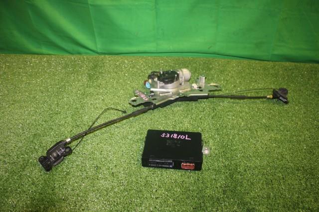 【中古】中古部品 フリード GB4 左パワースライドドアモーター 【3330950100-000053181064660】