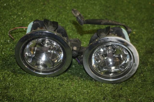 【中古】中古部品 インプレッサ GG3 左ﾌｫｸﾞﾗﾝﾌﾟ 【3330950100-000053180310950】