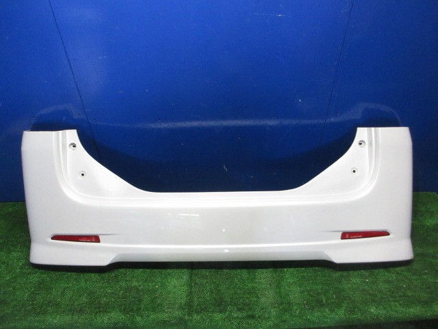 【中古】中古部品 タント L375S ﾘｱﾊﾞﾝﾊﾟｰﾌｪｰｽ 【3310270100-000015114115110】
