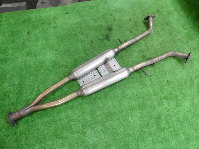 【中古】中古部品 シーマ HGY51 ｴｷｿﾞｰｽﾄｾﾝﾀｰﾏﾌﾗｰ 【3260250000-000025170222300】｜e-cleマート 11,949円