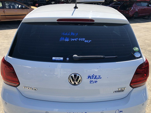 【中古】中古部品 VW ポロ 6RCJZ ﾊﾞｯｸﾄﾞｱ 【3310070100-0000Y0774115800】 50,050円