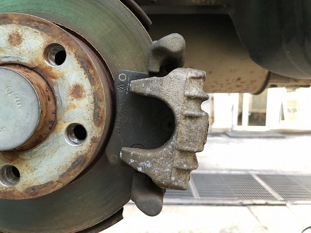 【中古】中古部品 VW ポロ 6RCJZ 左ﾘｱｷｬﾘﾊﾟｰ 【3310070100-0000Y0774144460】