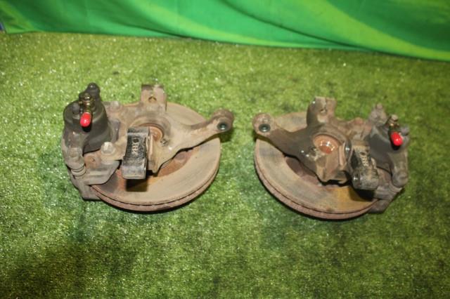 【中古】中古部品 マーチ AK12 左ﾌﾛﾝﾄﾅｯｸﾙﾊﾌﾞ 【3330950100-000054181144340】