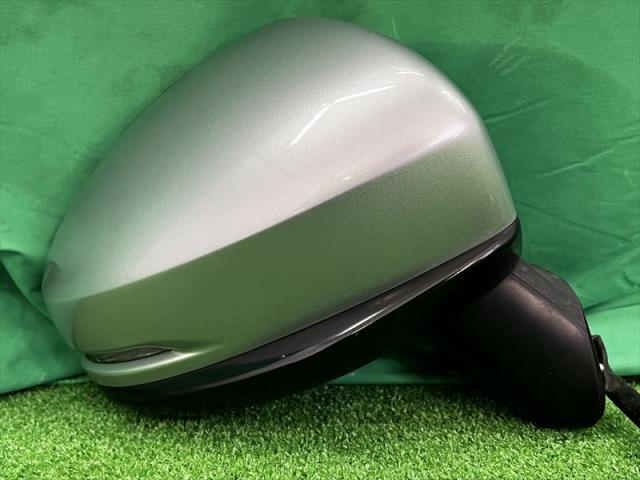 【中古】中古部品 フィット GK4 右ｻｲﾄﾞﾐﾗｰ 【3330240100-002025631613500】