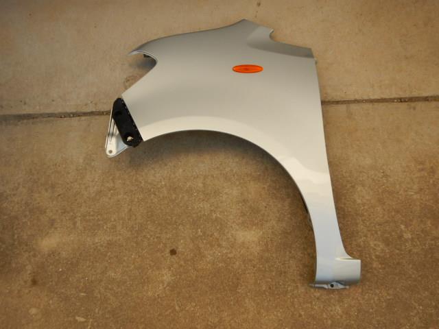 【中古】中古部品 ルクラ L455F 左ﾌﾛﾝﾄﾌｪﾝﾀﾞｰ 【3330920100-000253009410700】