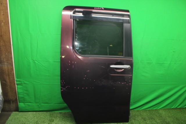 【中古】中古部品 ピクシスメガ LA700A 右ﾘｱﾄﾞｱ 【3330950100-000053250613300】