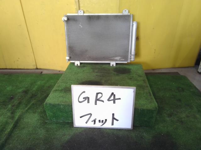【中古】中古部品 フィット GR4 コンデンサー 【3331010600-251113000160600】|e-cleマート