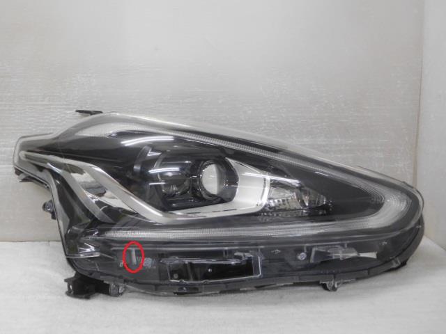 【中古】中古部品 エクリプスクロス GK1W 右ﾍｯﾄﾞﾗﾝﾌﾟ 【3380050000-000037738910800】