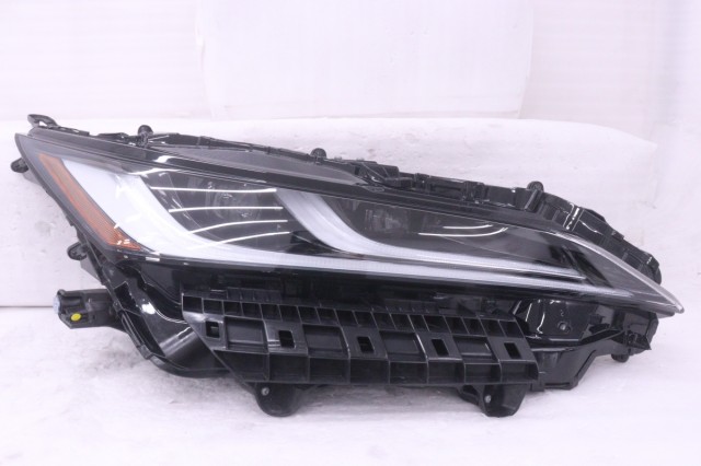 【中古】中古部品 ハリアー MXUA80 右ヘッドランプ 【3260520000-251204501310800】|e-cleマート