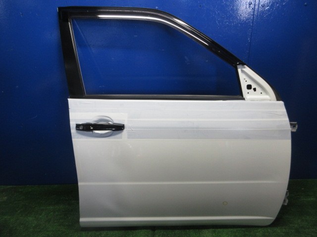 【中古】中古部品 プロボックス NCP160V 右ﾌﾛﾝﾄﾄﾞｱ 【3310270100-000015133713100】