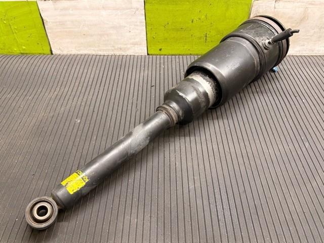 【中古】中古部品 レクサス LS UVF45 左ﾘｱｴｱｻｽ 【3330530100-000005474250420】