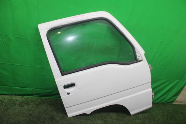 【中古】中古部品 サンバー KS4 右ﾌﾛﾝﾄﾄﾞｱ 【3330950100-000054241213100】