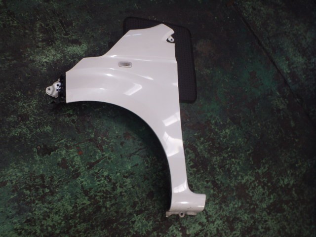 【中古】中古部品 Ｎ－ＷＧＮ JH1 左ﾌﾛﾝﾄﾌｪﾝﾀﾞｰ 【3331010800-000023761410700】