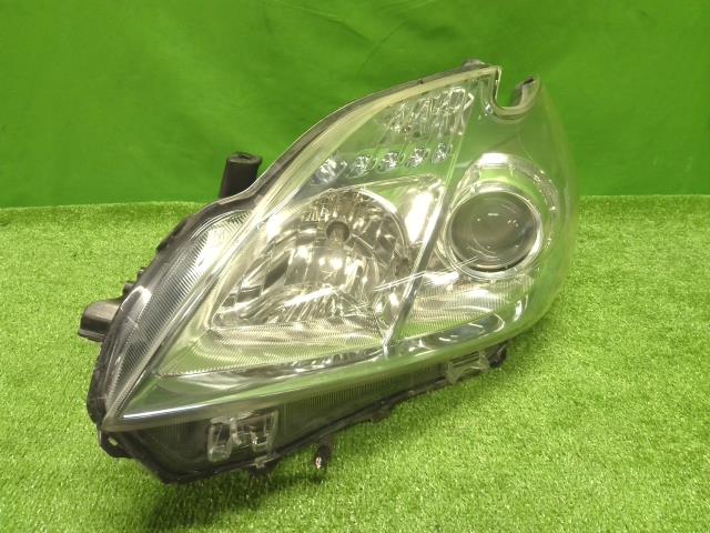 【中古】中古部品 プリウス ZVW30 左ﾍｯﾄﾞﾗﾝﾌﾟ 【3310200100-000022427610900】